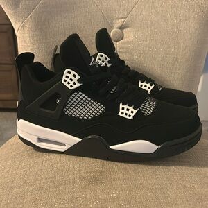 JORDAN sneakers - NEW